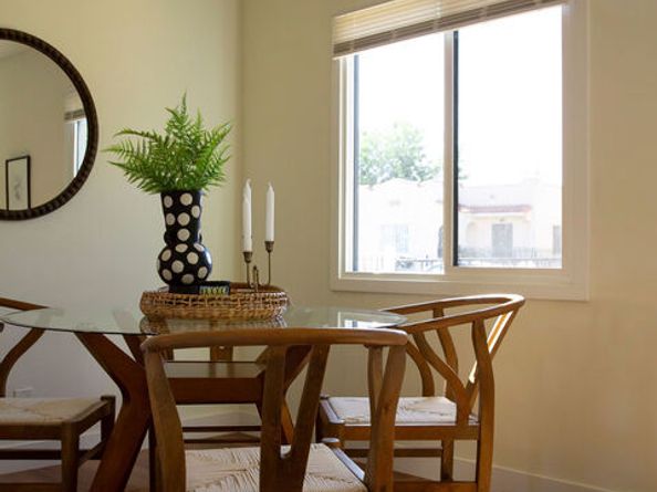 2046 1/2 S Burnside Avenue, Los Angeles CA 90016