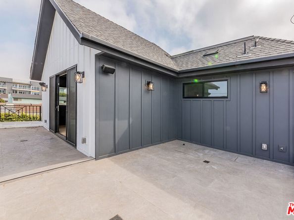 3932 Glencoe Avenue, Venice CA 90291