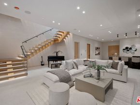 528 Marguerita Avenue, Santa Monica CA 90402