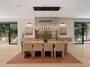 528 Marguerita Avenue, Santa Monica CA 90402