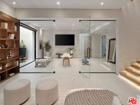 528 Marguerita Avenue, Santa Monica CA 90402