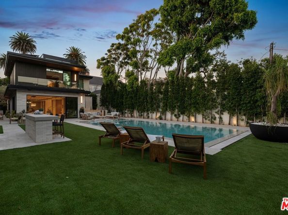 528 Marguerita Avenue, Santa Monica CA 90402