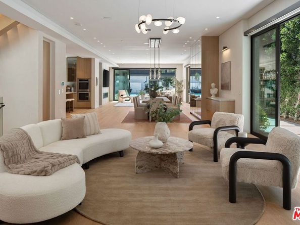 528 Marguerita Avenue, Santa Monica CA 90402