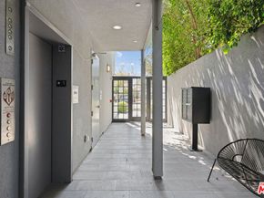 1746 Garfield Place 202, Los Angeles CA 90028
