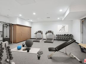 1746 Garfield Place 202, Los Angeles CA 90028