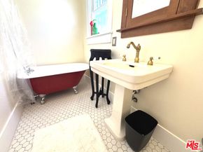 334 Belmont Avenue, Los Angeles CA 90026