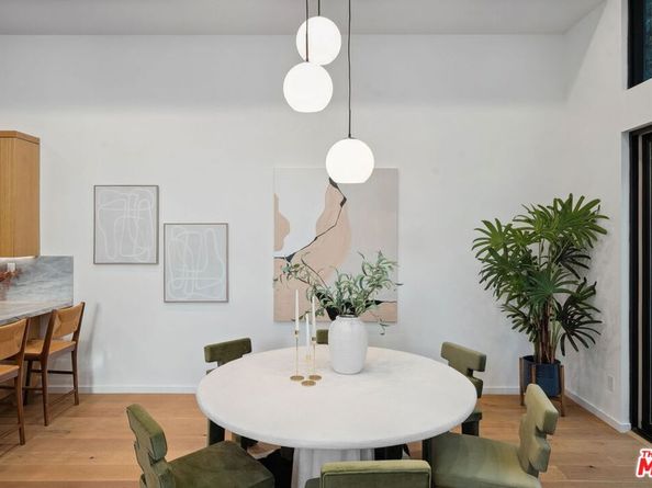 6325 Primrose Avenue, Los Angeles CA 90068