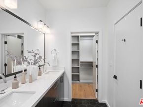 6325 Primrose Avenue, Los Angeles CA 90068