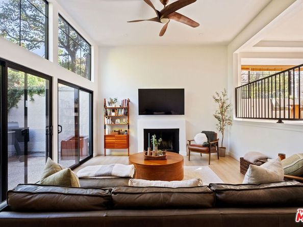 207 S Oakland Avenue A, Pasadena CA 91101