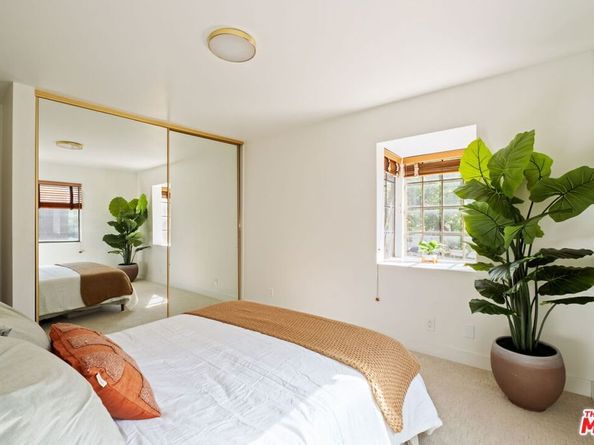 207 S Oakland Avenue A, Pasadena CA 91101