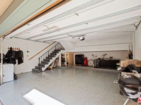 207 S Oakland Avenue A, Pasadena CA 91101