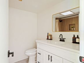 207 S Oakland Avenue A, Pasadena CA 91101