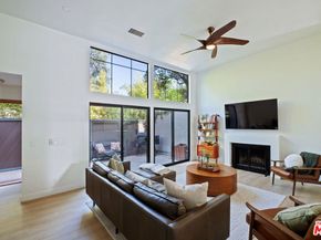 207 S Oakland Avenue A, Pasadena CA 91101