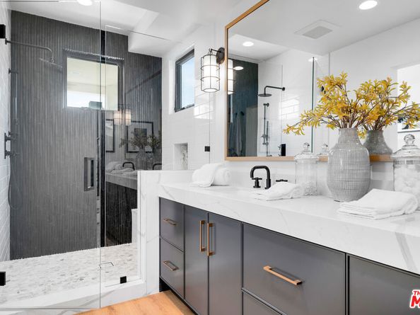 117 25th Street, Newport Beach CA 92663