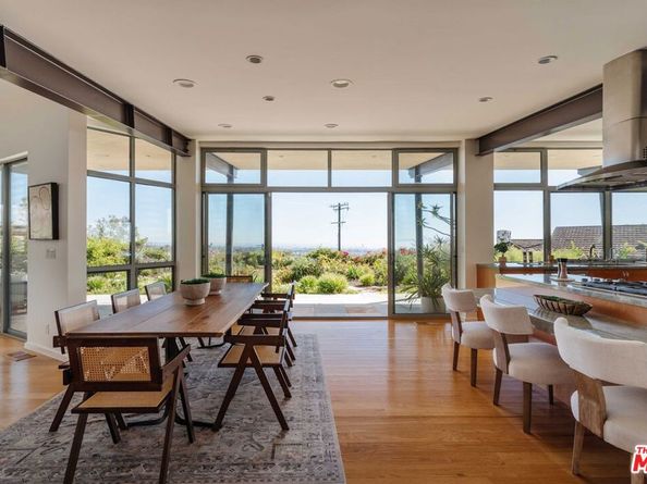 1109 El Medio Avenue, Pacific Palisades CA 90272