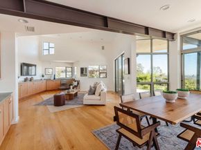 1109 El Medio Avenue, Pacific Palisades CA 90272