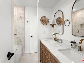 3314 Griffith Park Boulevard 5, Los Angeles CA 90027