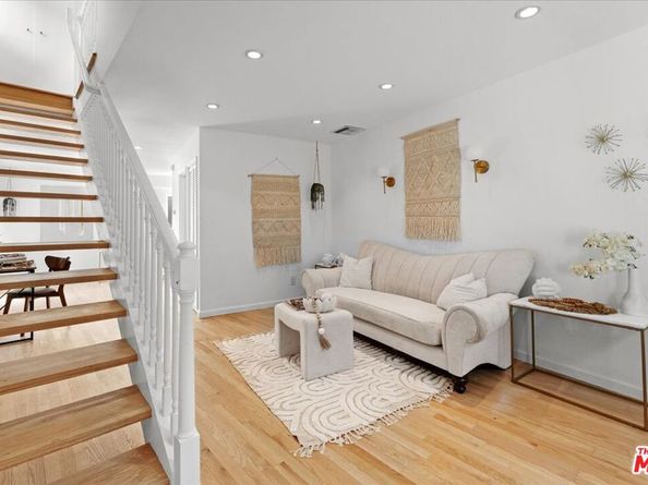 3314 Griffith Park Boulevard 5, Los Angeles CA 90027