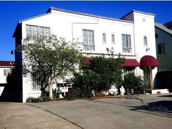 727 Crenshaw Boulevard