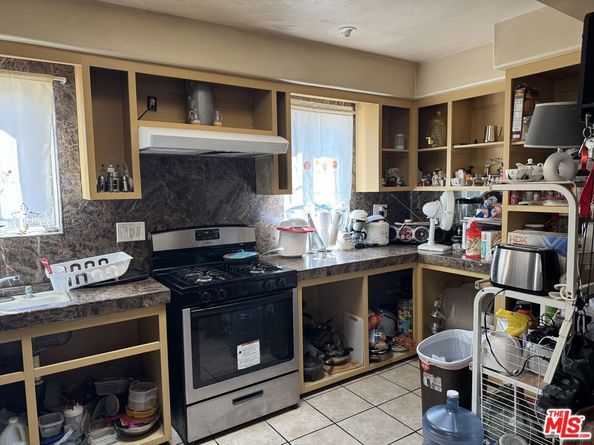 4341 W 106th Street, Inglewood CA 90304