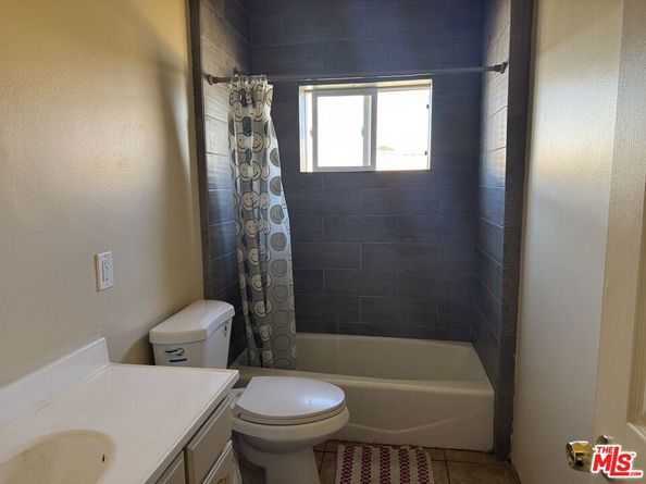 4341 W 106th Street, Inglewood CA 90304