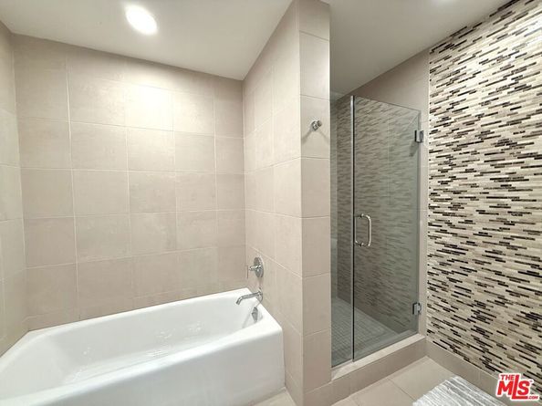 1100 S Hope Street 516, Los Angeles CA 90015