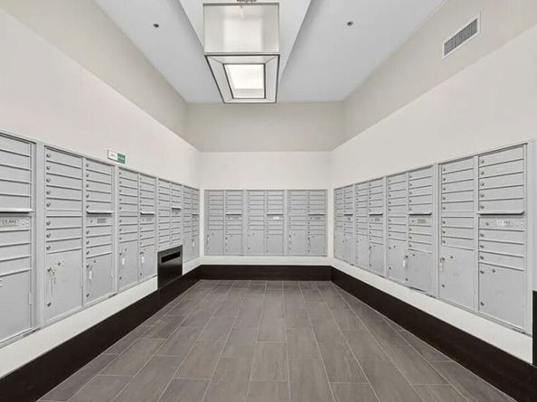 1100 S Hope Street 516, Los Angeles CA 90015