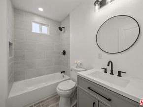 403 E 91st Street, Los Angeles CA 90003