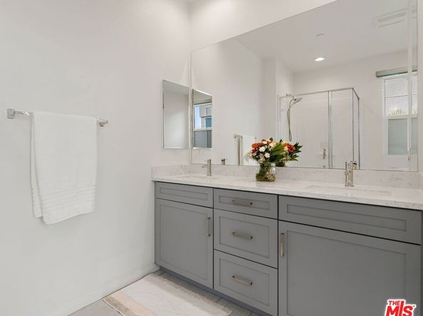 157 Steely, Irvine CA 92614