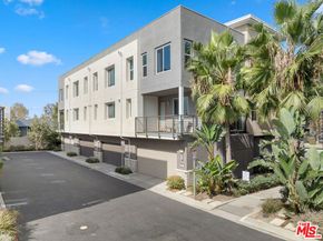157 Steely, Irvine CA 92614