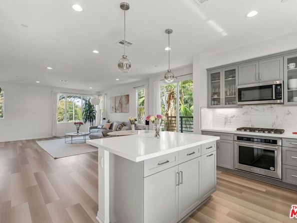 157 Steely, Irvine CA 92614