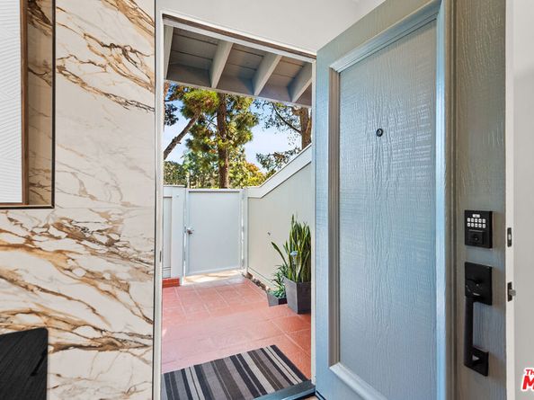 13135 Mindanao Way 5, Marina Del Rey CA 90292