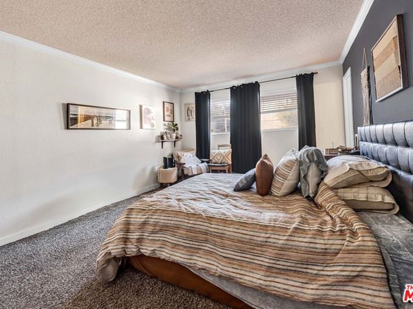 12940 Riverside Drive 108, Sherman Oaks CA 91423