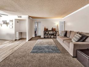 12940 Riverside Drive 108, Sherman Oaks CA 91423