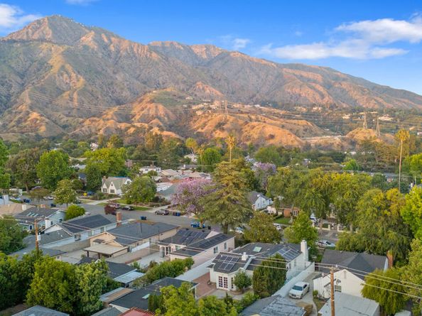 1779 Harding Avenue, Altadena CA 91001