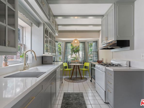 1779 Harding Avenue, Altadena CA 91001