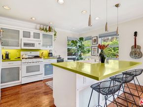 750 Vernon Avenue, Venice CA 90291