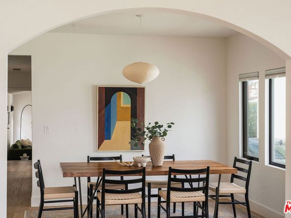 3039 Vineyard Avenue, Los Angeles CA 90016