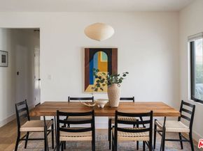 3039 Vineyard Avenue, Los Angeles CA 90016