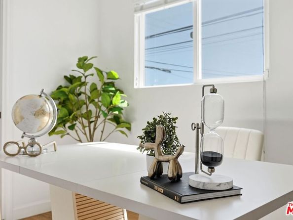 8136 Holy Cross Place, Los Angeles CA 90045