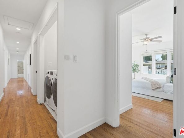 8136 Holy Cross Place, Los Angeles CA 90045