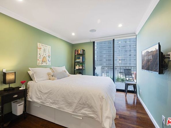 2160 Century Park East 411, Los Angeles CA 90067