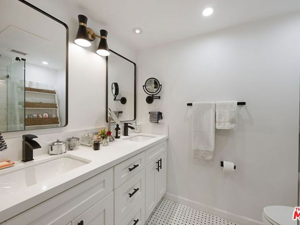 2160 Century Park East 411, Los Angeles CA 90067