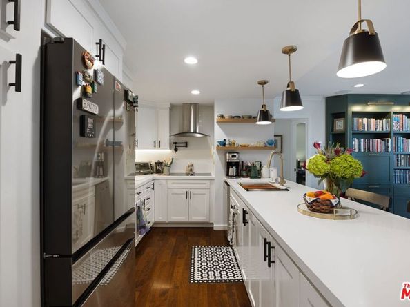 2160 Century Park East 411, Los Angeles CA 90067