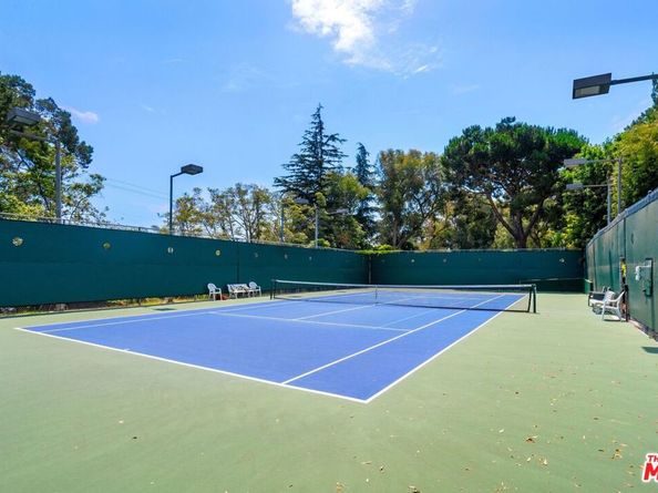 2160 Century Park East 411, Los Angeles CA 90067