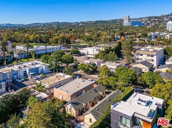 9028 Rangely Avenue, West Hollywood CA 90048