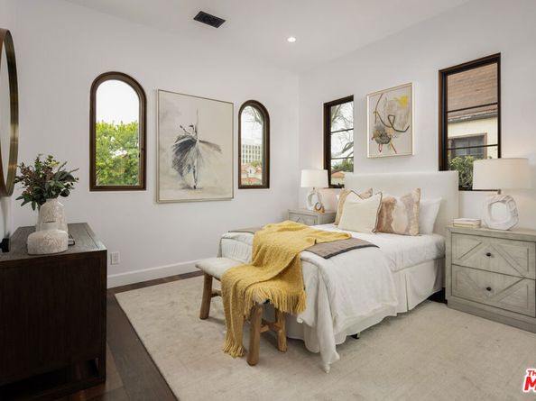 836 S Muirfield Road, Los Angeles CA 90005