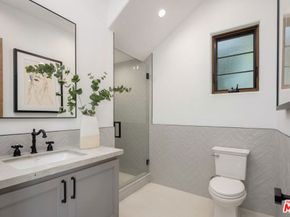 836 S Muirfield Road, Los Angeles CA 90005