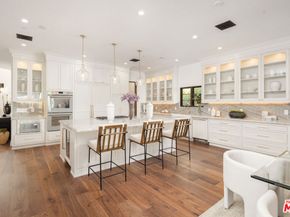 836 S Muirfield Road, Los Angeles CA 90005