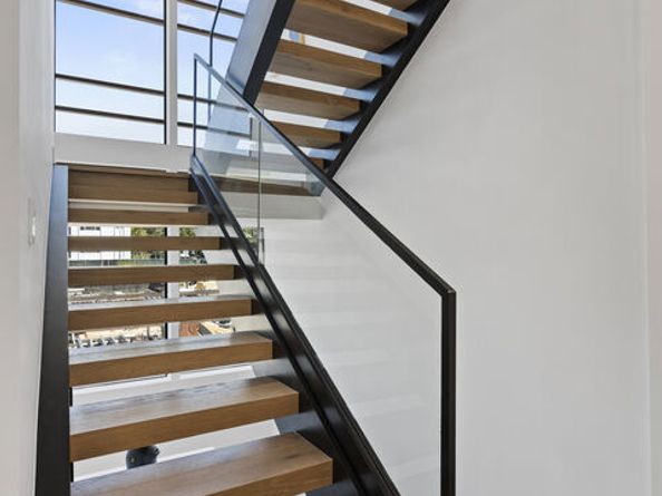 935 1/2 N Spaulding Avenue, West Hollywood CA 90046